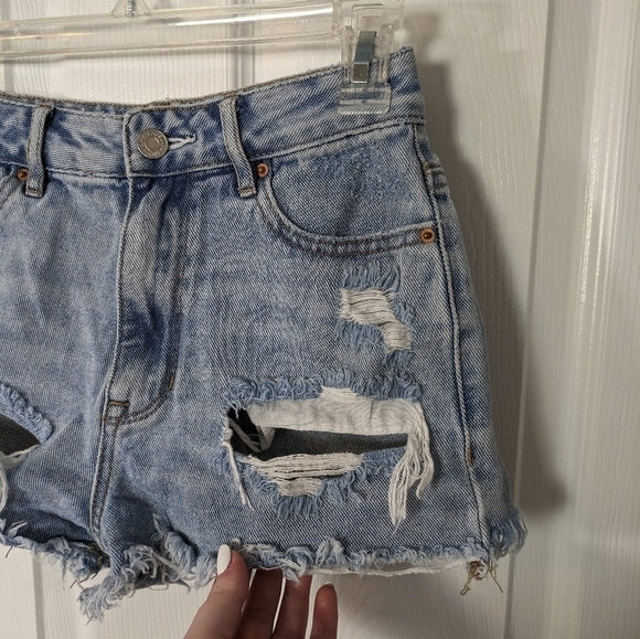 Pacsun Distressed High Rise Festival Shorts in Classic Blue Jean‎ Size 24 - Picture 6 of 7
